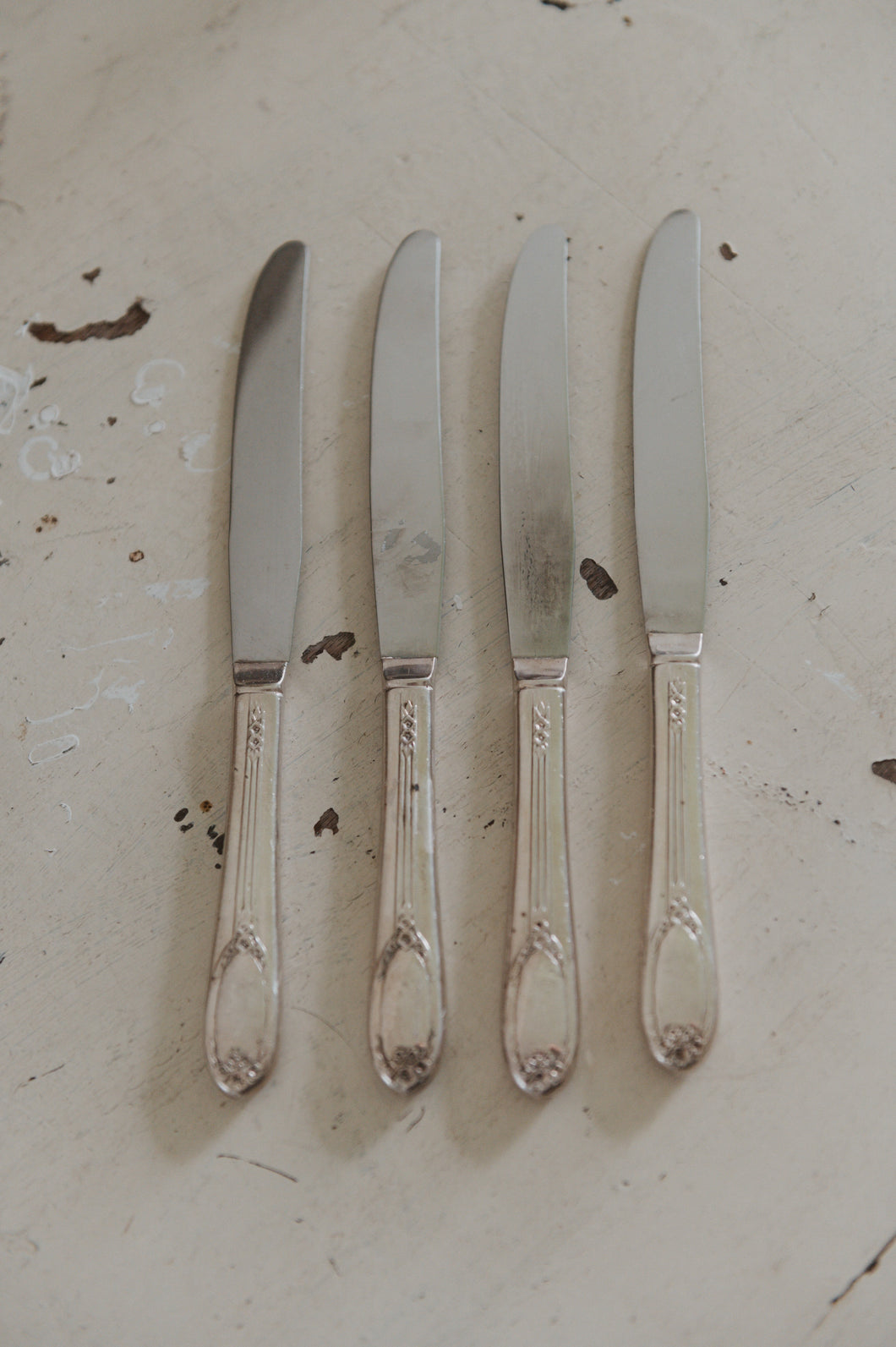 Silver Plated Knife Set